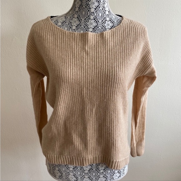 Club Monaco 100% Cashmere Came Brown Sweater Sz S - Picture 1 of 4